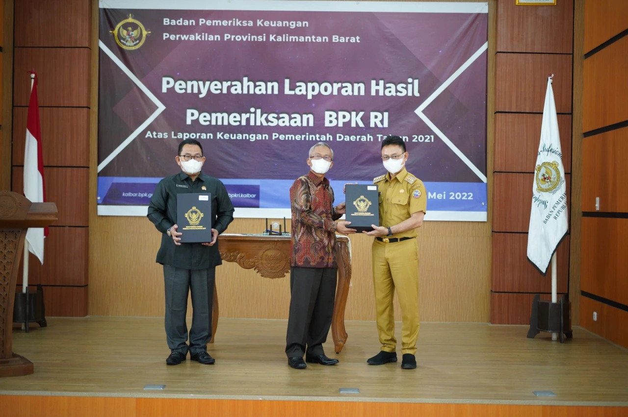 Foto Predikat Wajar Tanpa Pengecualian (WTP), BPK Perwakilan Provinsi Kalbar, Pontianak (17 Mei 2022)